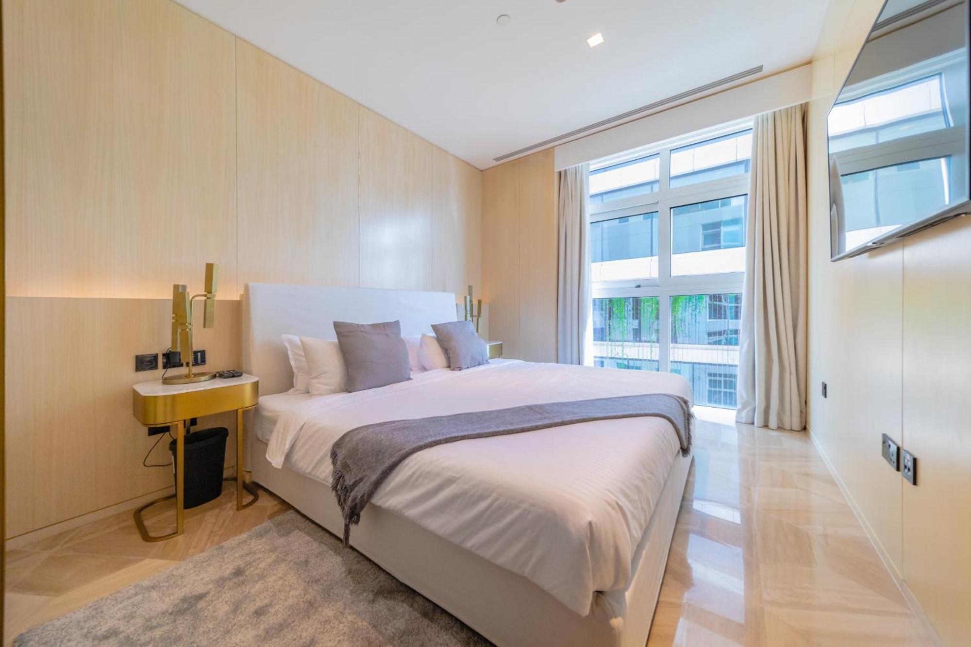 Eden's Homes & - Five Palm Residences Penthouses Dubai